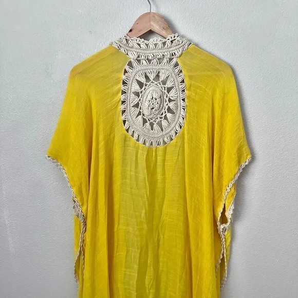 FREE PEOPLE | Yellow Cream Sundial Gauze Crochet Kimono Wrap Topper | One Size - Picture 6 of 10